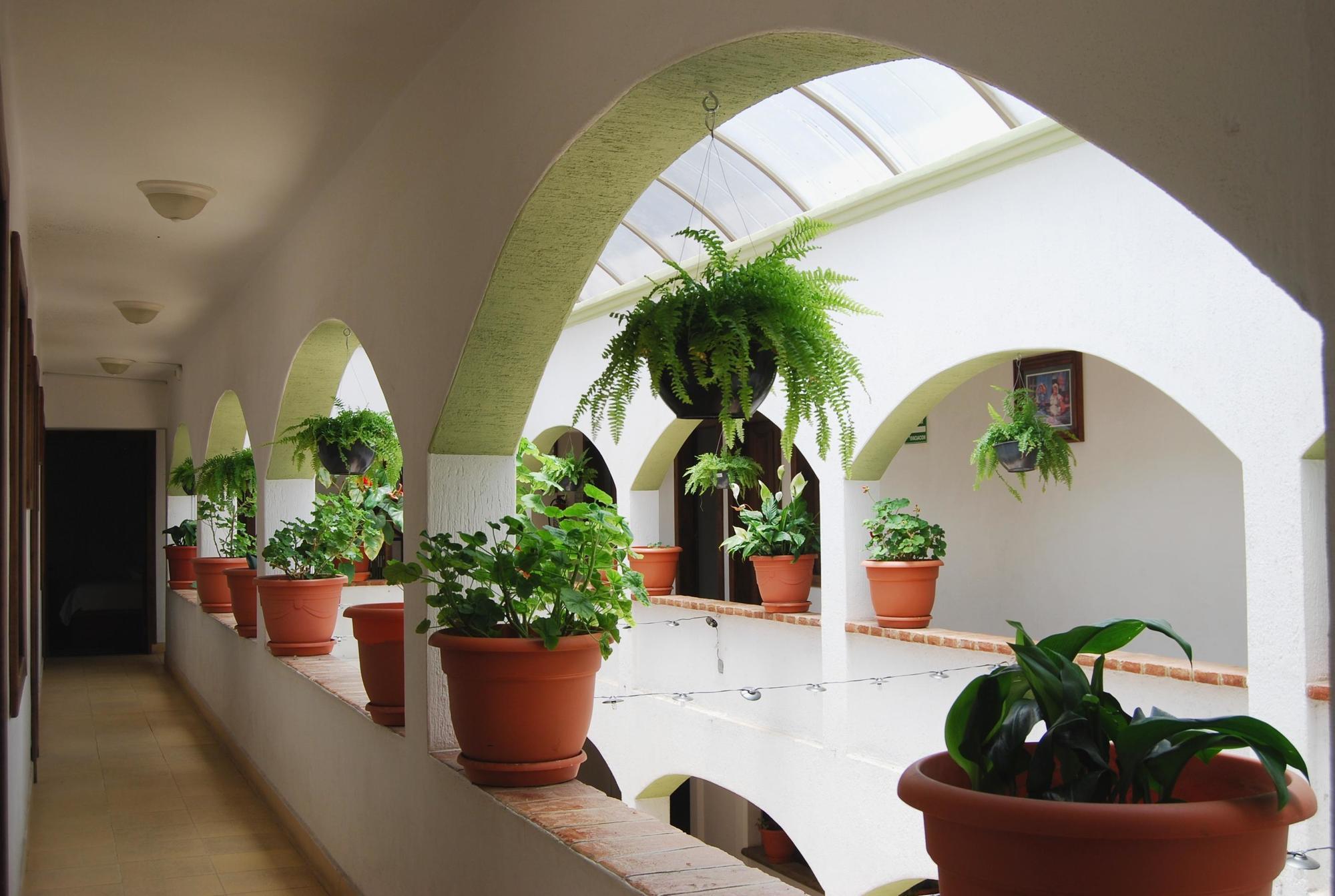 Готель Jardines De Luz Сан-Крістобаль-де-лас-Касас Екстер'єр фото